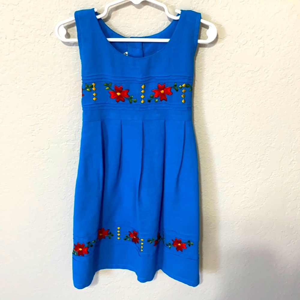 Blue girl dress (Size 4)